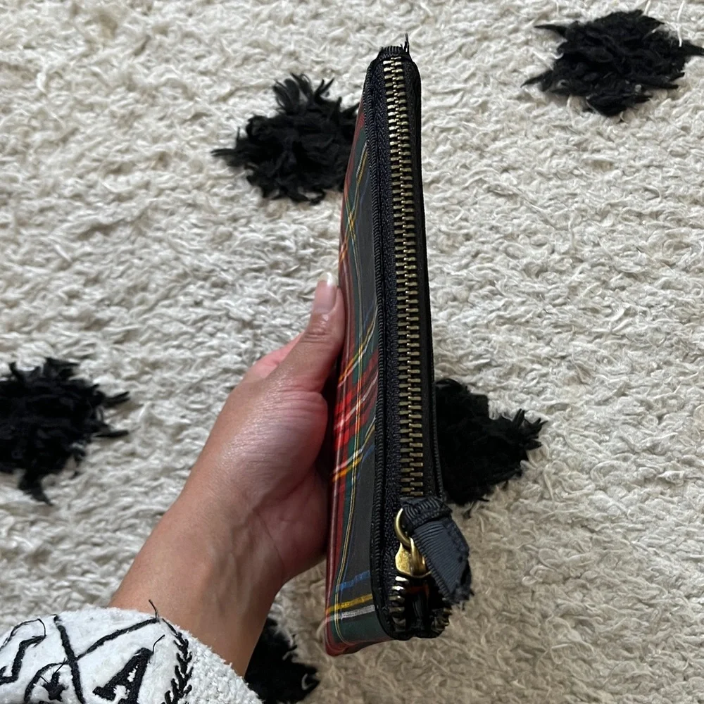 Plaid Zipper Pouch size 7x5 in no brand